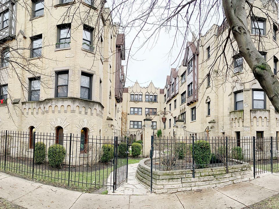 1st image of 5655 N Spaulding Ave #1A