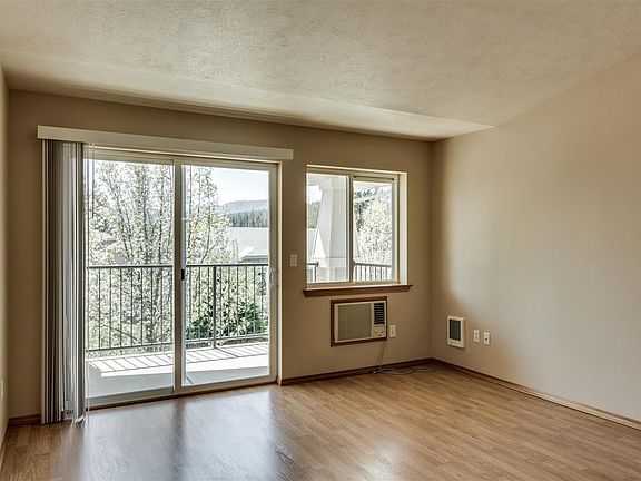5th image of 9925 E 17th Ln #404