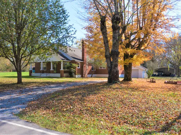672 Spring St, Decherd, TN 37324