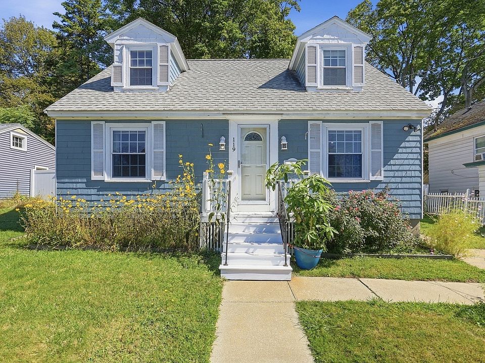 1st image of 119 Beech St