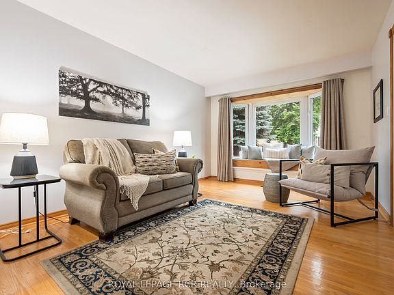 5th image of 7 Cardwell St