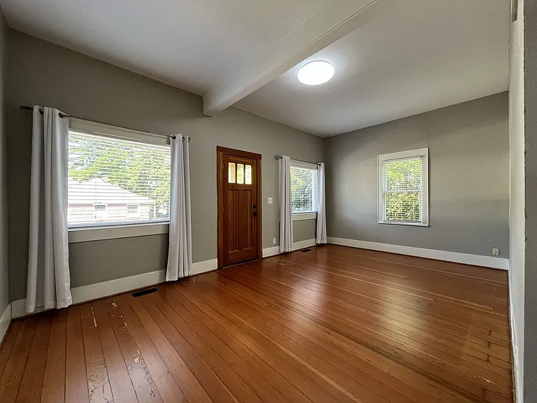 416 SE 32nd Ave — Photo 16