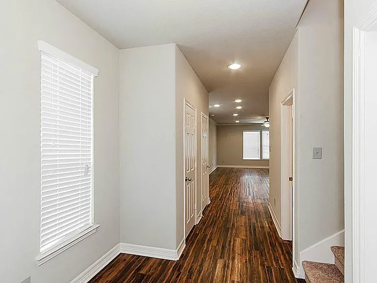 63 Woodland Hills Dr #1A — Photo 5
