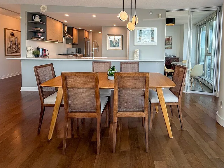 1383 Marinaside Cres #1702 — Photo 14