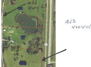 N Old Highway 63 N, Sturgeon, MO 65284