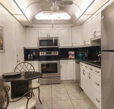 5th image of 405 N Ocean Blvd APT 928