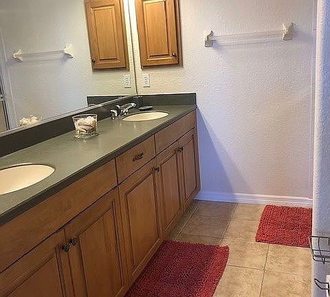 4th image of 700 Gardens Edge Dr #734