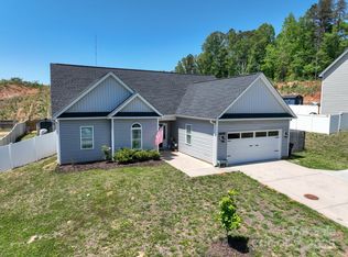 2205 Philadelphia Church Rd, Dallas, NC 28034