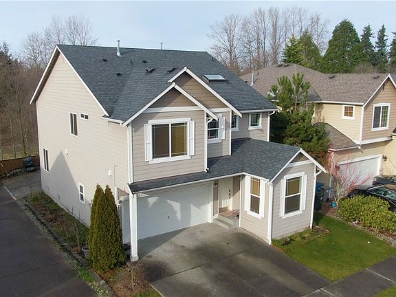 2nd image of 28701 142nd Pl SE
