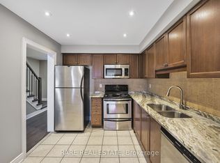 7360 Zinnia Pl #166, Mississauga, ON L5W2A1