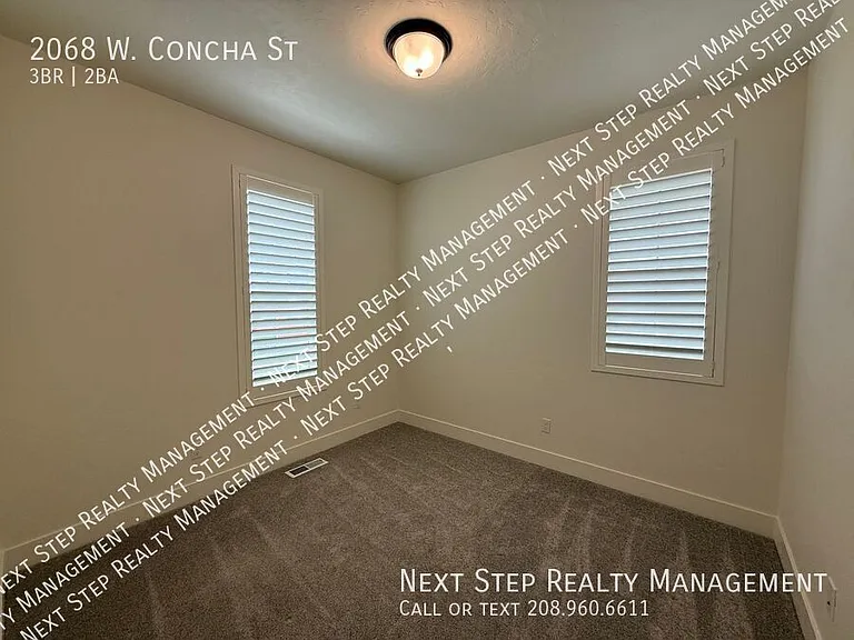 2068 W Concha St — Photo 20