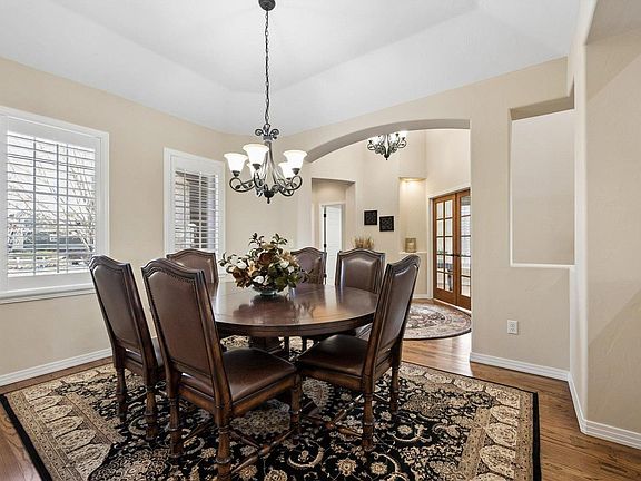 2nd image of 14235 Reserve Pl
