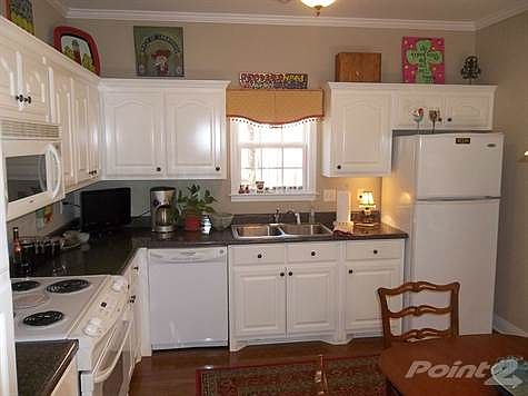 Kitchen (1)