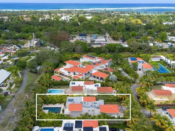 328 Dorado Bch E, Dorado, PR 00646