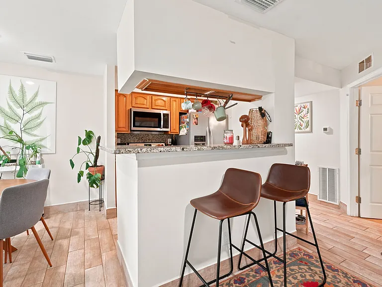 8642 Mallard Reserve Dr #101 — Photo 11