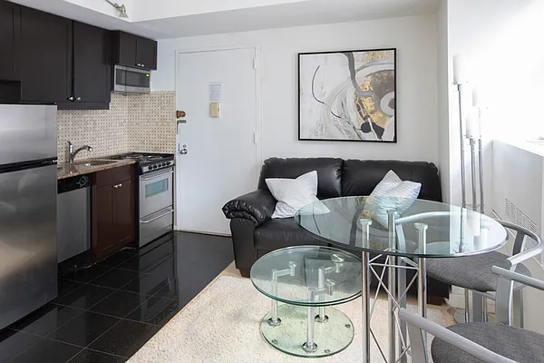 Rented by Empire State Properties | media 3