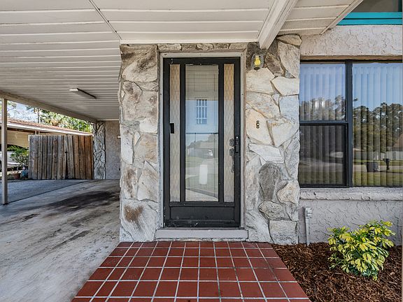 2nd image of 4907 N Mendenhall Dr