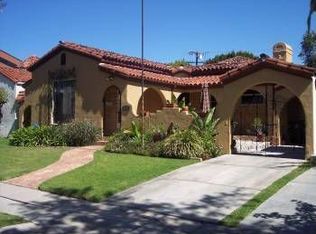 6717 Drexel Ave, Los Angeles, CA 90048