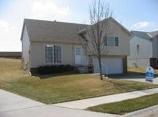 14459 Locust St, Omaha, NE 68116