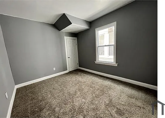 3 bed, 1030 sqft, $1,025 — Photo 3