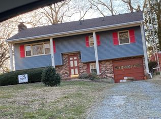 210 Chiappa Rd, Sandston, VA 23150