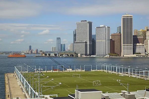 Rented by Compass | media 30