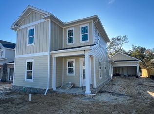 703 Reindeer Rd, Niceville, FL 32578