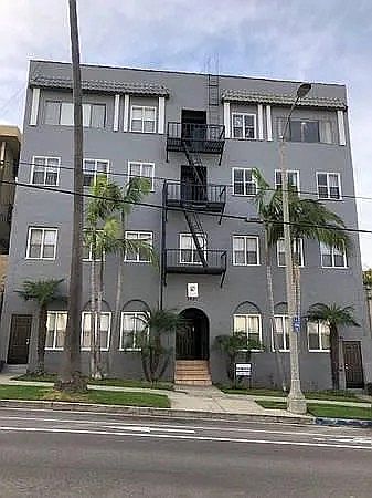 1st image of 3621 S Pacific Ave #15