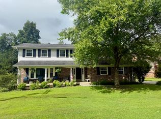 2344 Interlackin Cir NW, Cleveland, TN 37312