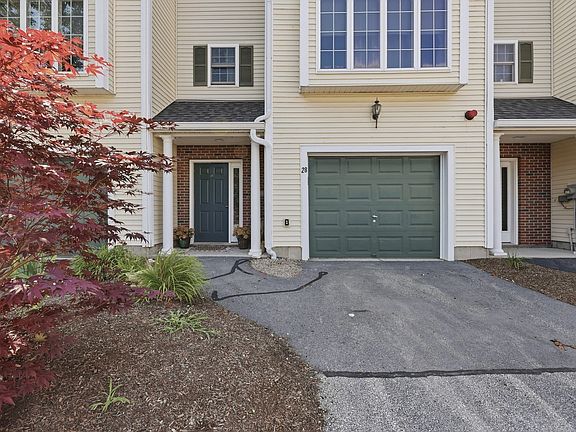 2nd image of 28 Groveland Commons Way Unit 28