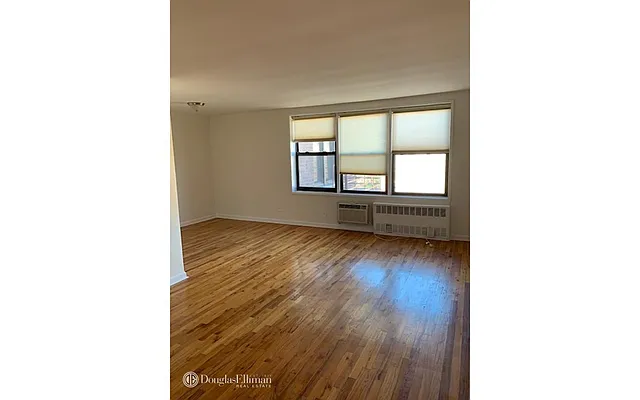 Sold by Douglas Elliman | media 8