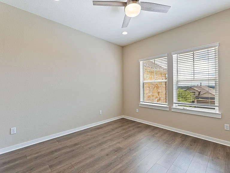 328 Berkeley Pl — Photo 26