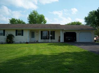 212 Bonnie Dr, Lebanon, MO 65536