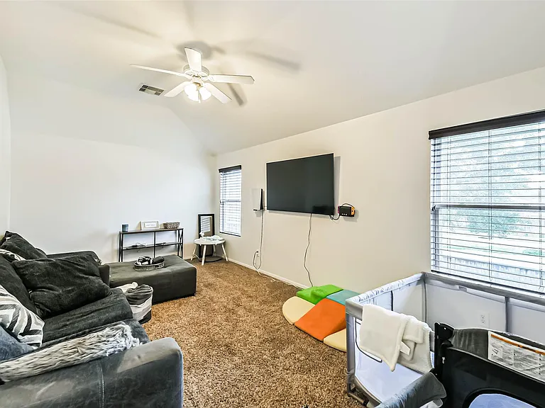 22538 Goss Spring Ct — Photo 21