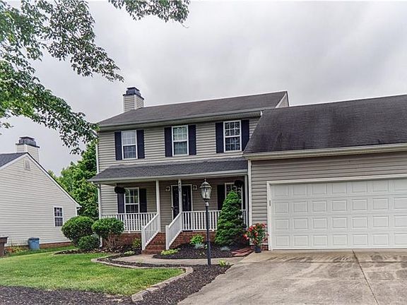 2nd image of 4703 Prestbury Dr