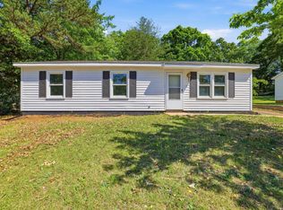 388 Vanderbilt Rd, Spartanburg, SC 29301