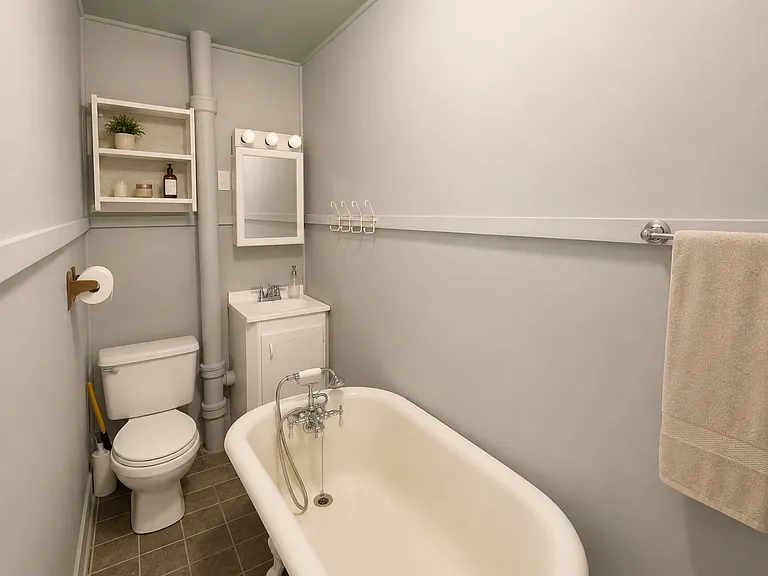 14 Mechanic Ave #1 — Photo 19