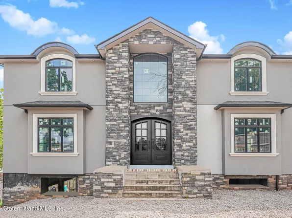 6 Eltinge St, Staten Island, NY 10304
