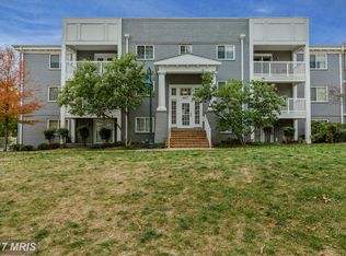 4077 S Four Mile Run Dr UNIT 202, Arlington, VA 22204