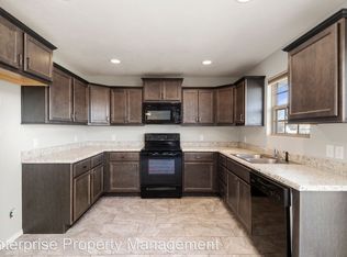 5531 W Tea St, Springfield, MO 65802