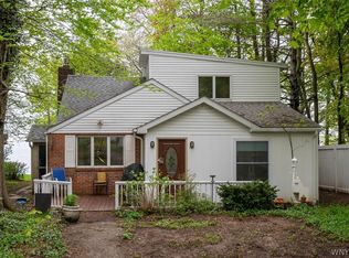 4767 E Lake Rd, Burt, NY 14028