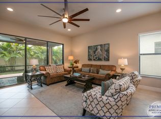 13379 Silktail Dr, Naples, FL 34109