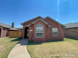 5829 103rd St, Lubbock, TX 79424