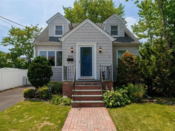 3140 Grand Boulevard, Baldwin, NY 11510