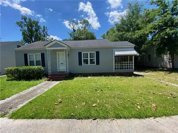 2219 E 40th St, Savannah, GA 31404