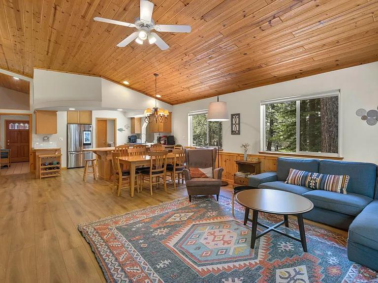 15400 Wolfgang Rd — Photo 17