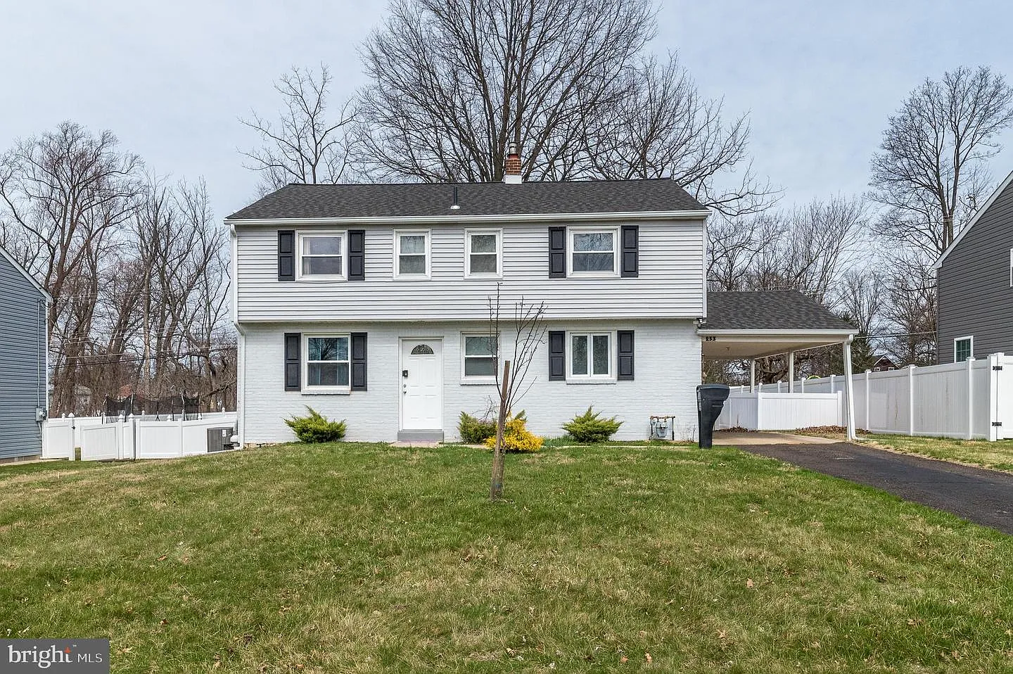 253 Luff Ln photo 1