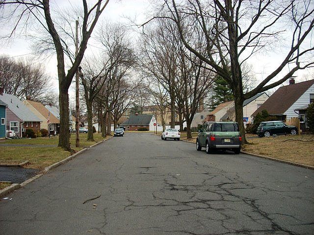 2nd image of 1139 Briarcliff Dr