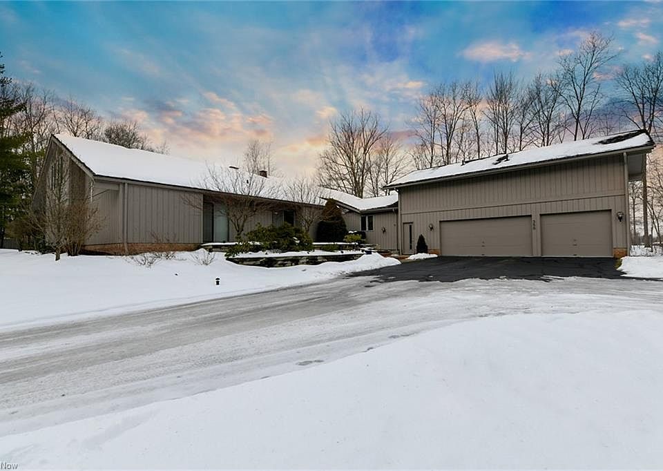 1st image of 350 Deer Island Dr