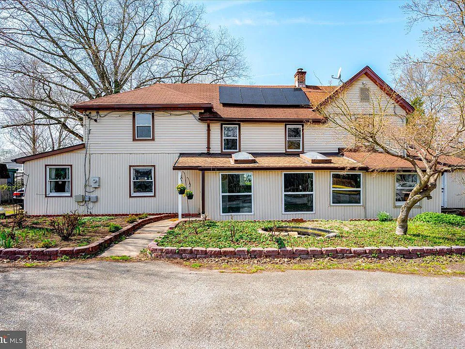 626 Clark Ave